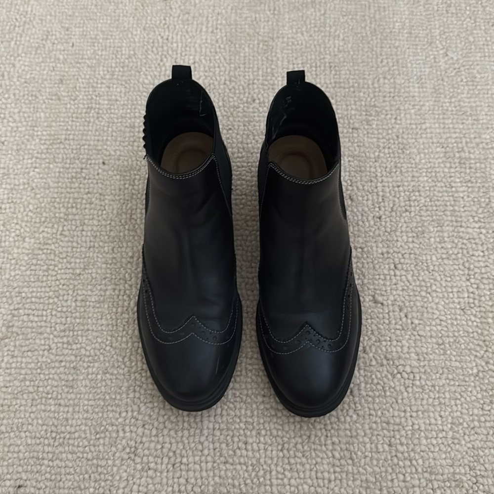 Black Chelsea Boots